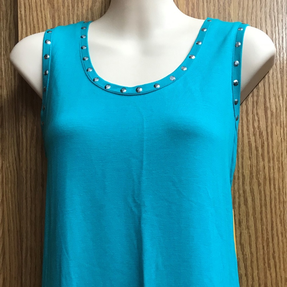 (Donating to Goodwill) Ruby Rd. Petite Small tank top NWT